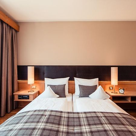 Siegi - Aparthotel & Retreat Parcines Ngoại thất bức ảnh