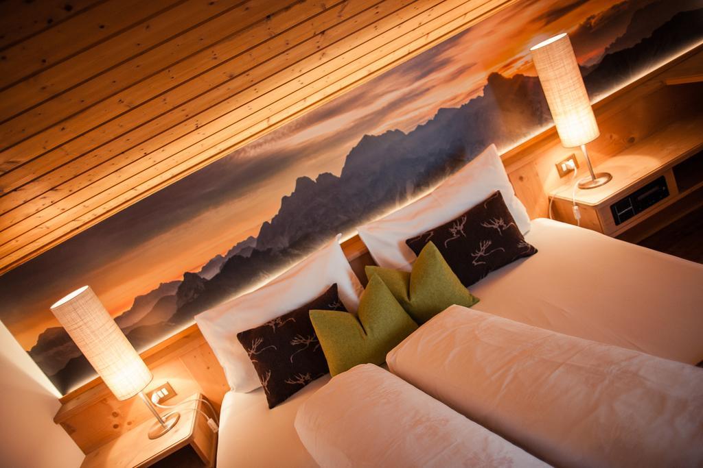 Siegi - Aparthotel & Retreat Parcines Ngoại thất bức ảnh