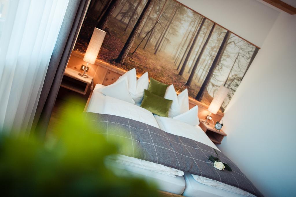 Siegi - Aparthotel & Retreat Parcines Ngoại thất bức ảnh