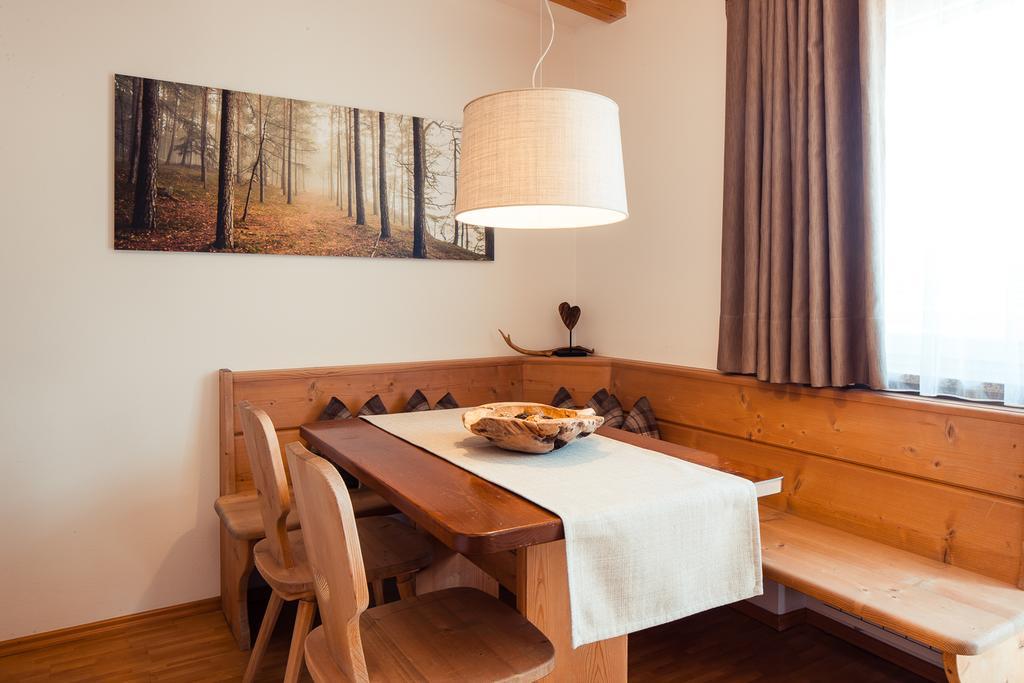 Siegi - Aparthotel & Retreat Parcines Ngoại thất bức ảnh