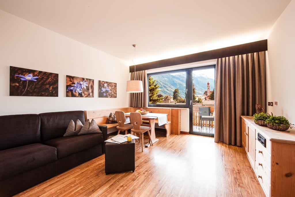 Siegi - Aparthotel & Retreat Parcines Ngoại thất bức ảnh